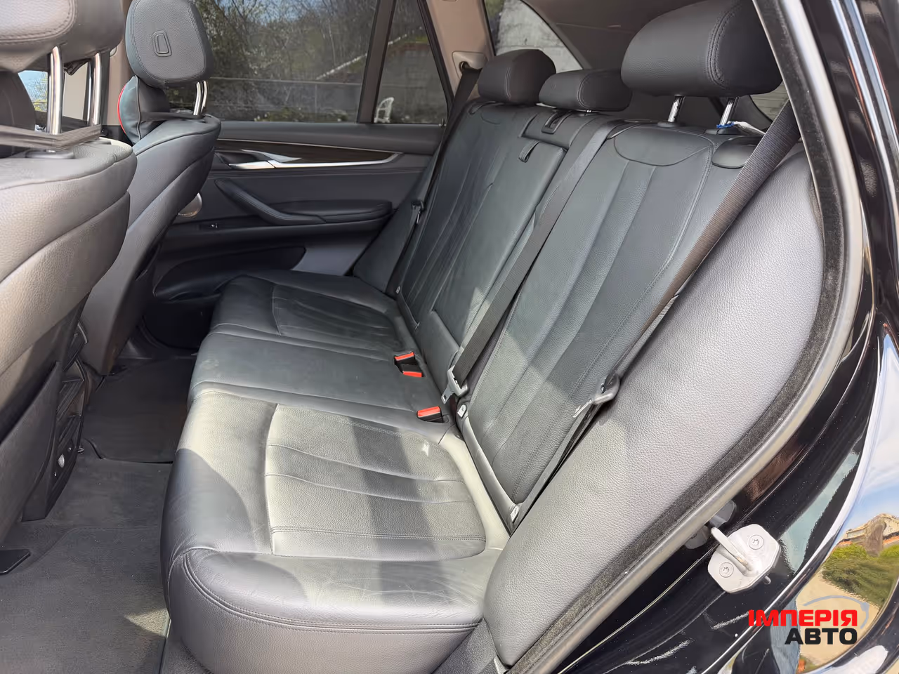 BMW X5 - фото 18