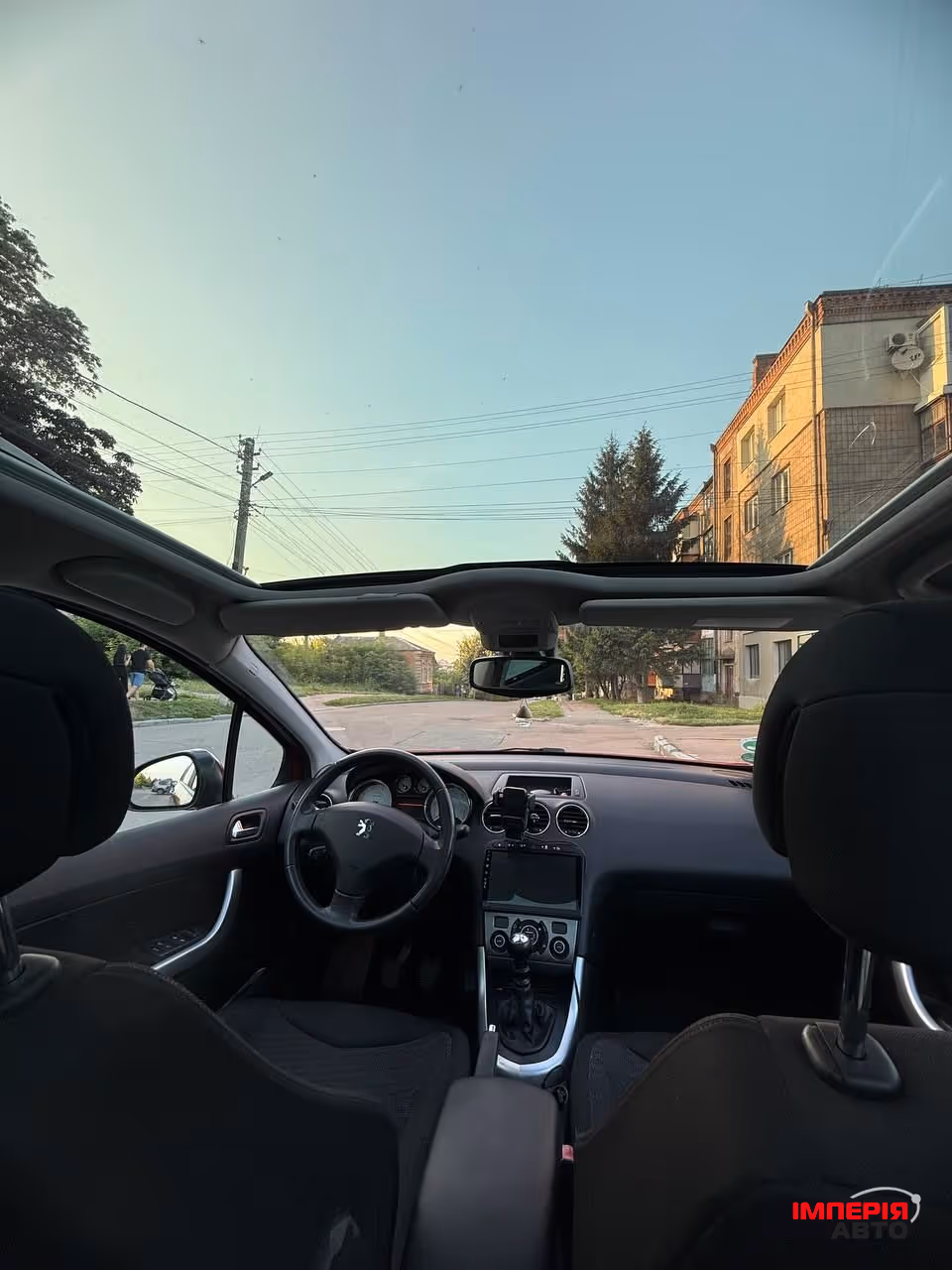 Peugeot 308 - фото 4