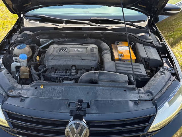 Volkswagen Jetta - фото 3