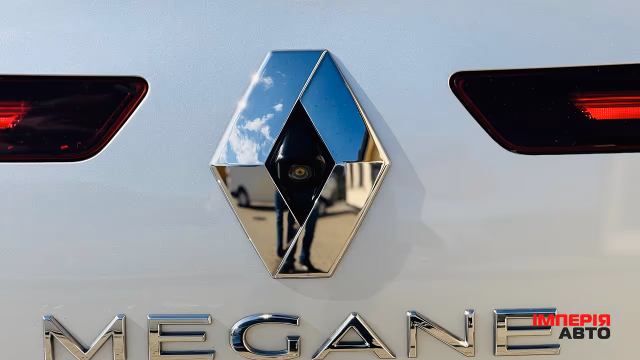 Renault Megane - фото 28