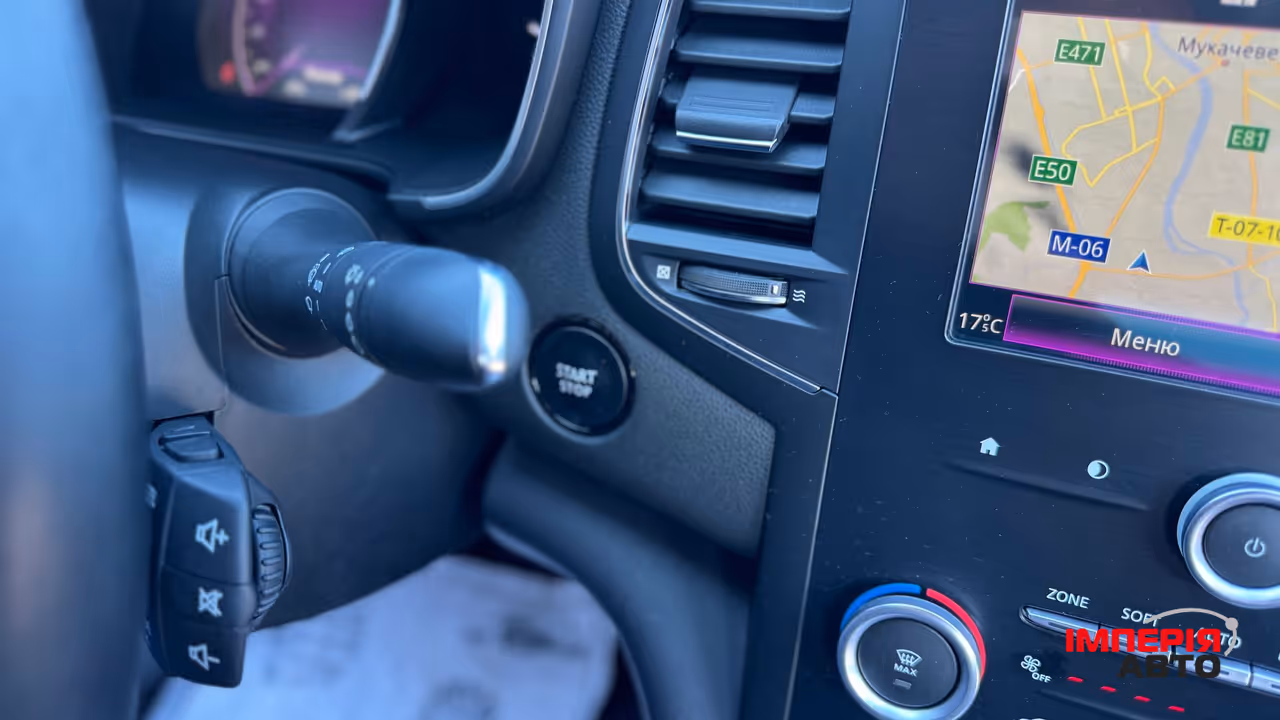 Renault Megane - фото 66