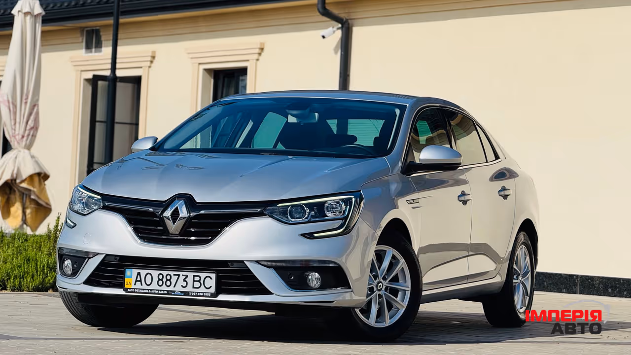 Renault Megane - фото 5