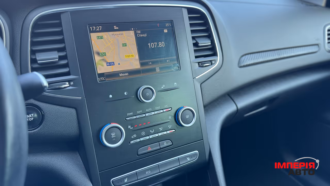Renault Megane - фото 35