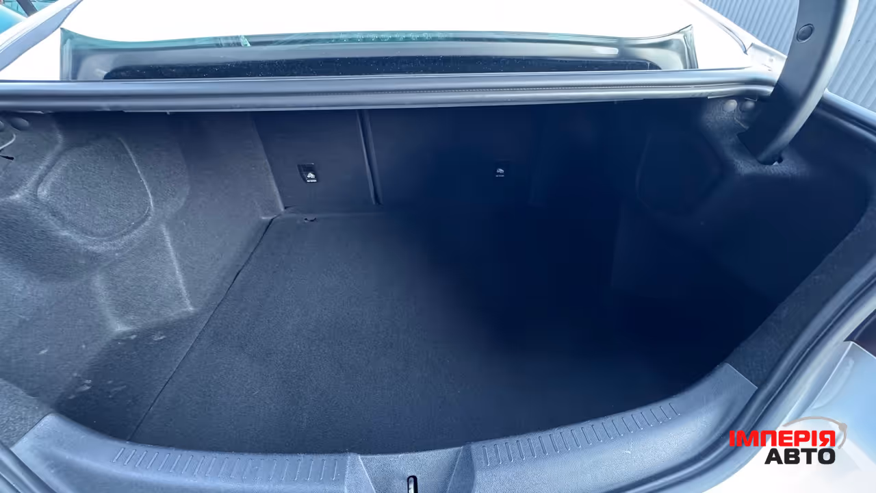 Renault Megane - фото 43