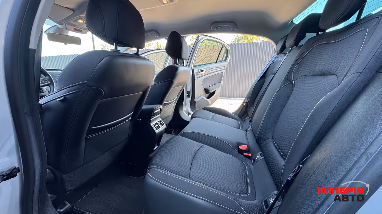 Renault Megane - фото 72