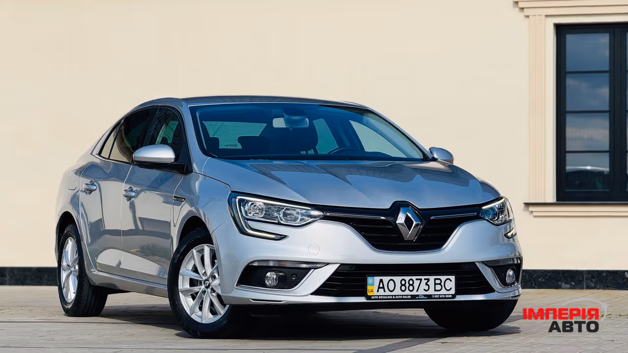 Renault Megane - фото 6