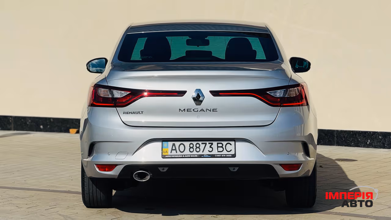 Renault Megane - фото 30