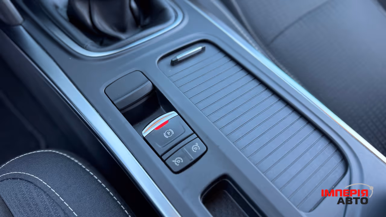 Renault Megane - фото 70