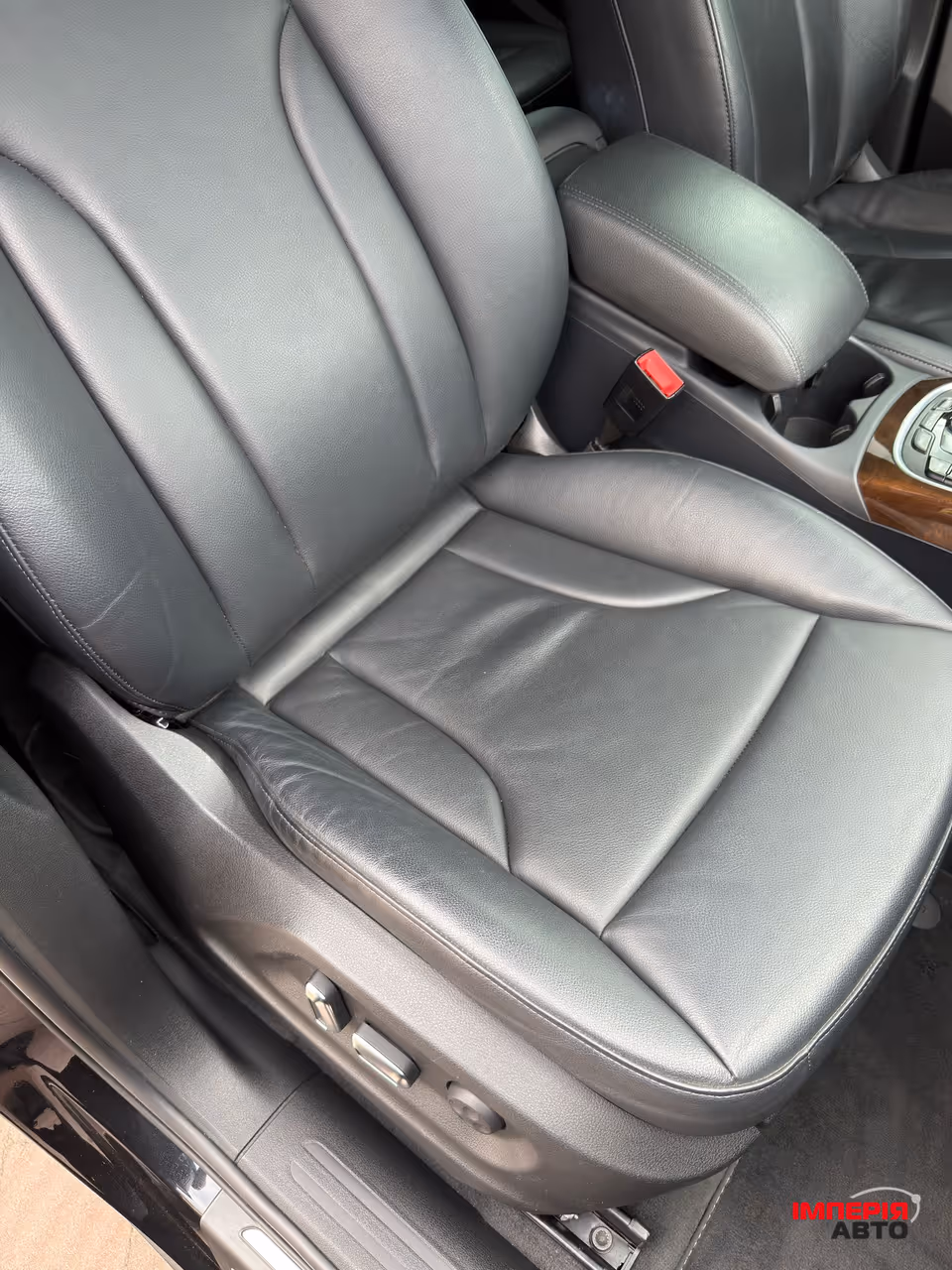 Audi Q5 - фото 24