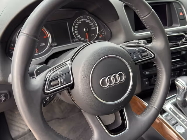Audi Q5 - фото 4