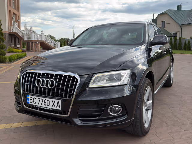 Audi Q5 - фото 1