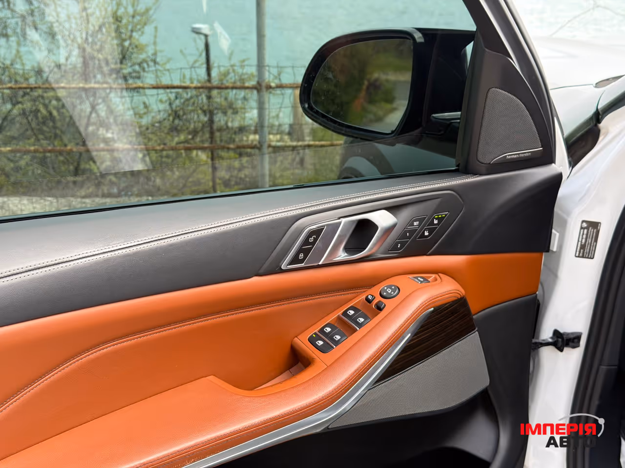BMW X5 - фото 26