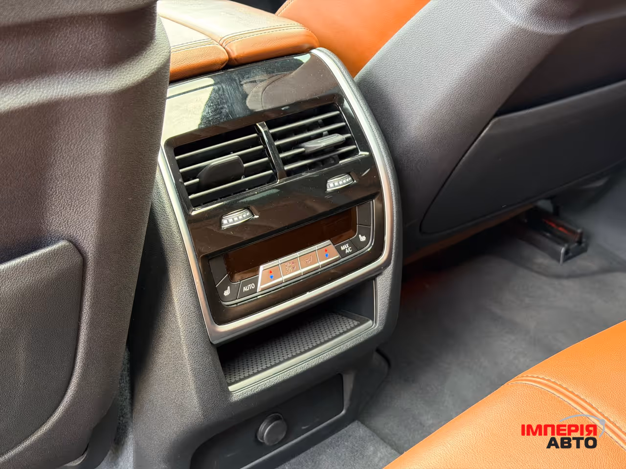 BMW X5 - фото 31
