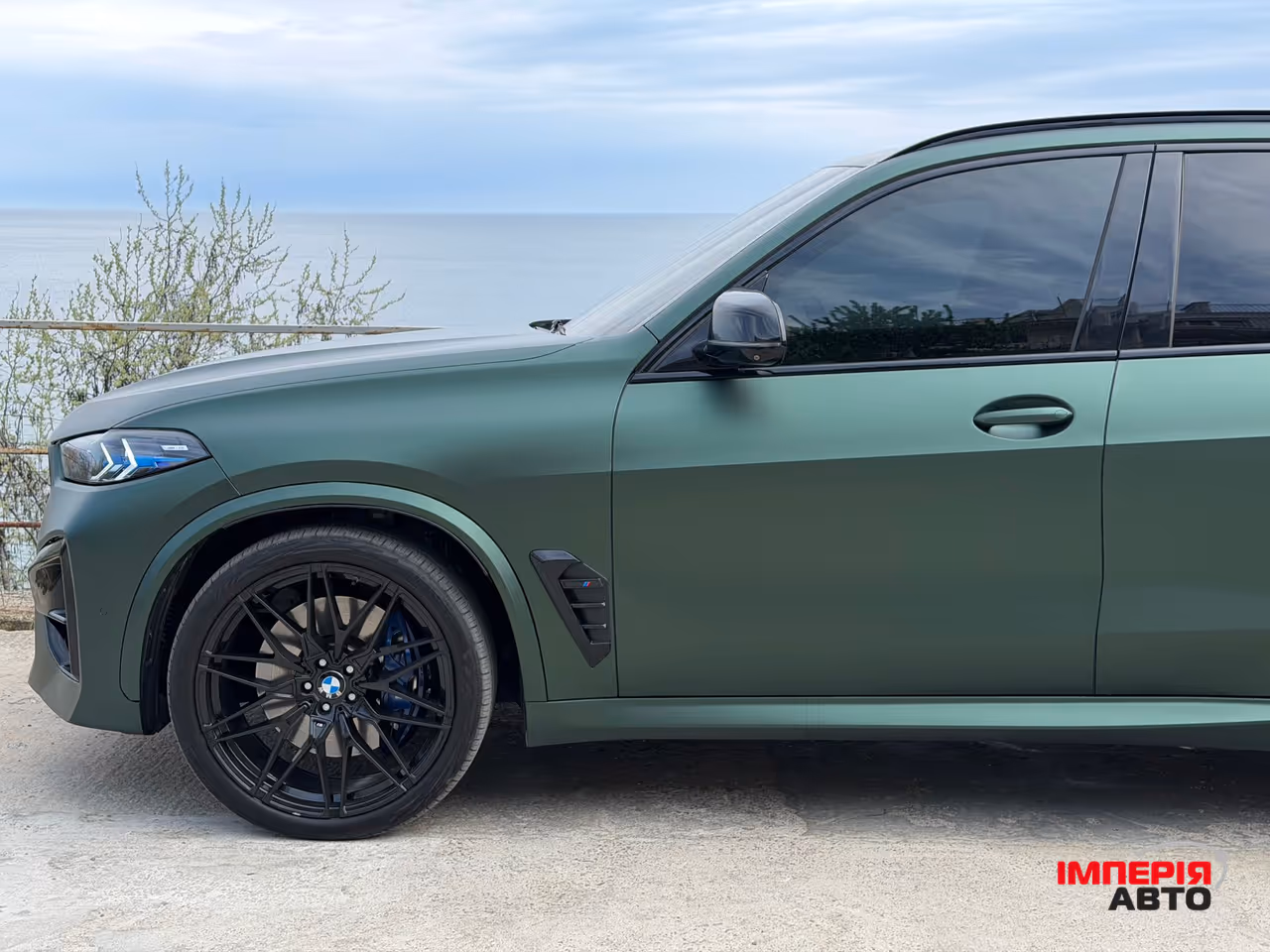 BMW X5 - фото 6