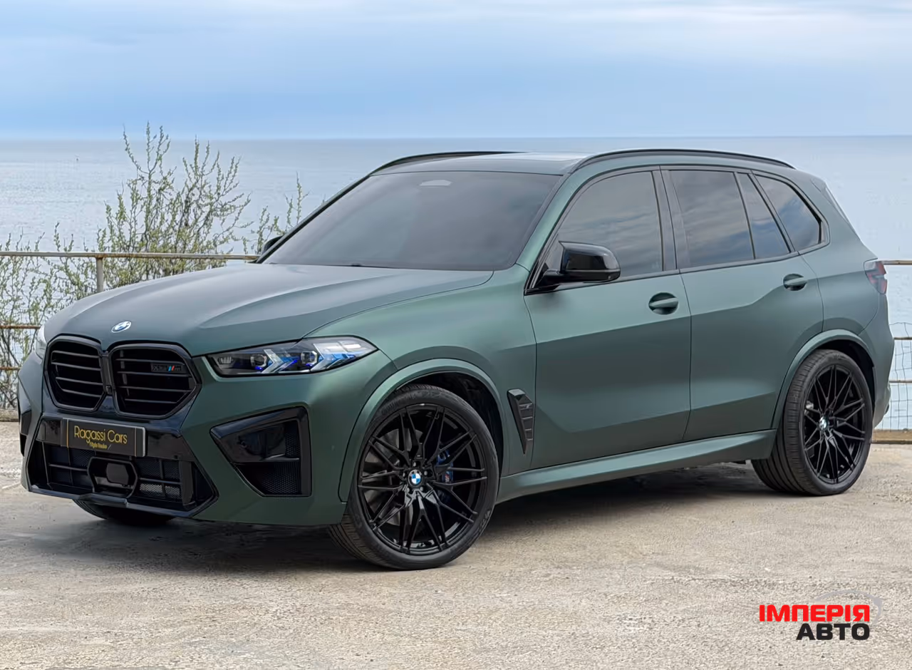 BMW X5 - фото 1