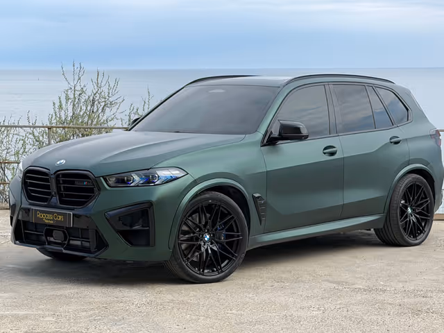BMW X5 - фото 1