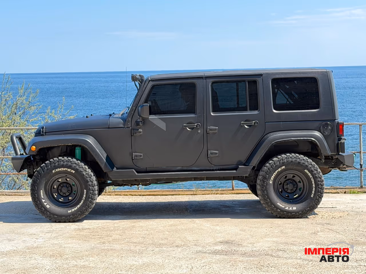 Jeep Wrangler - фото 5