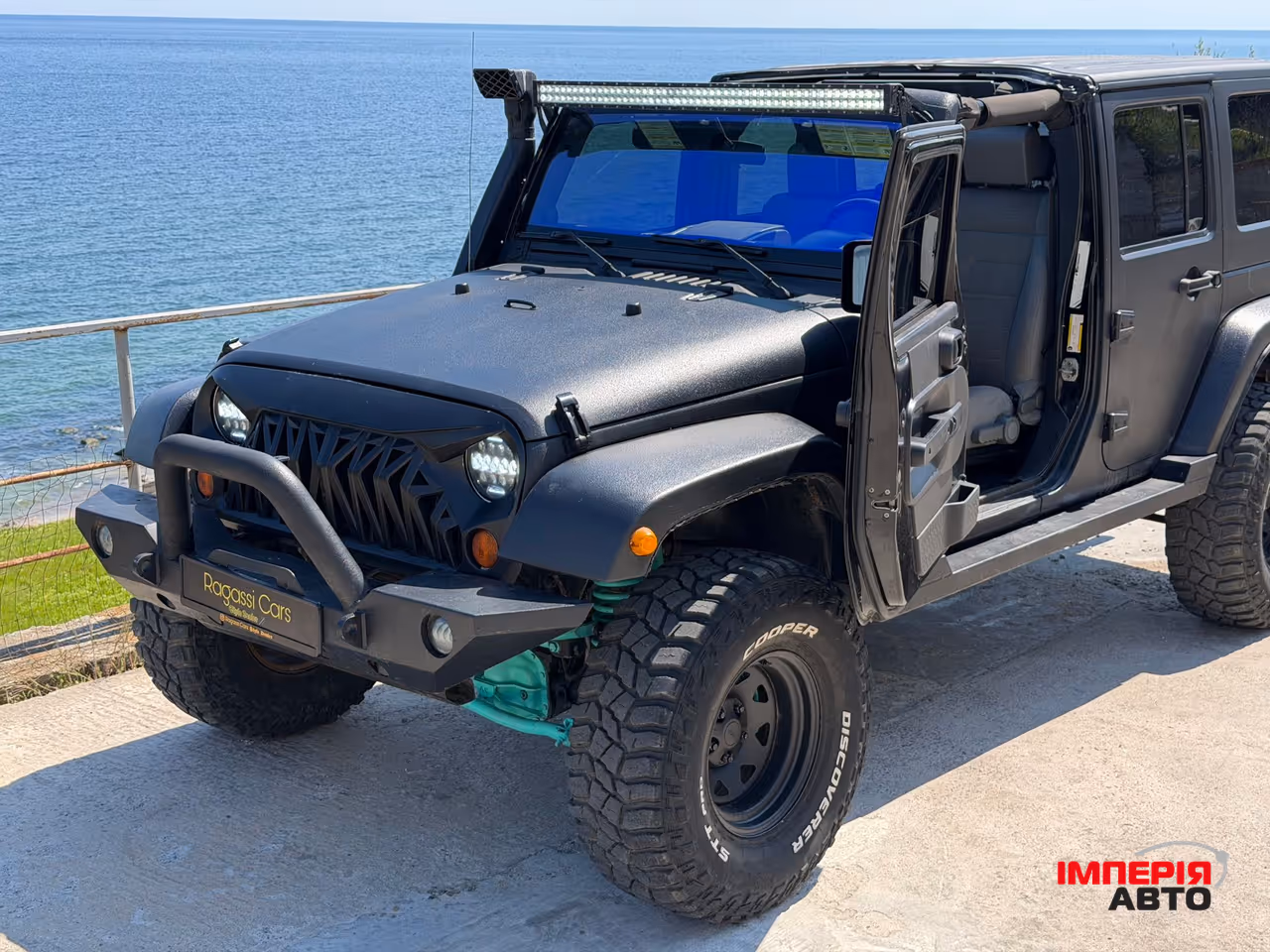 Jeep Wrangler - фото 10