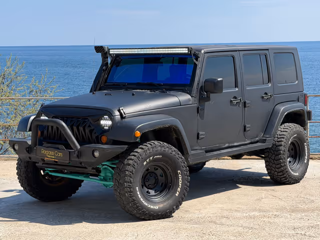 Jeep Wrangler - фото 1