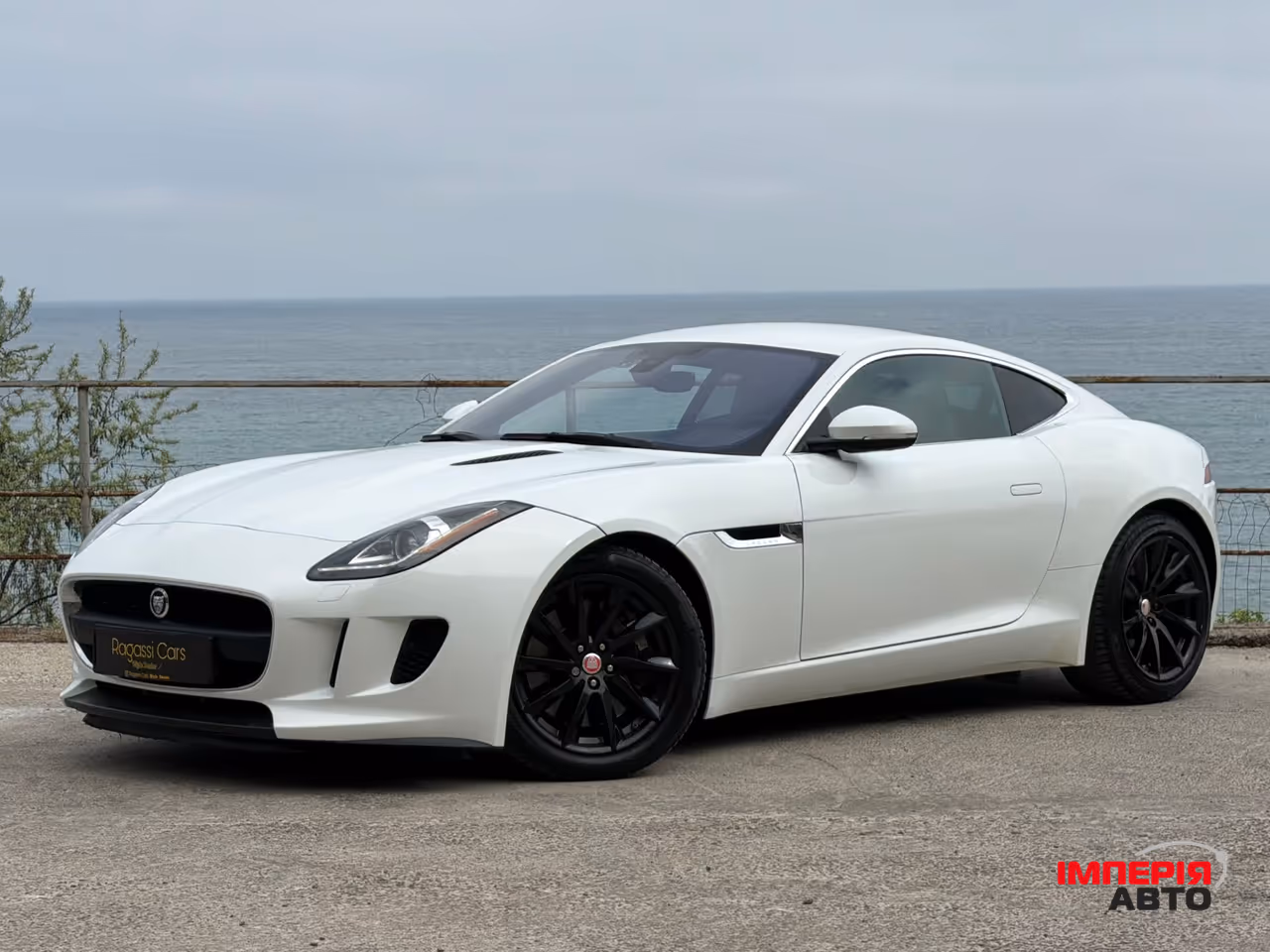 Jaguar F-Type - фото 1