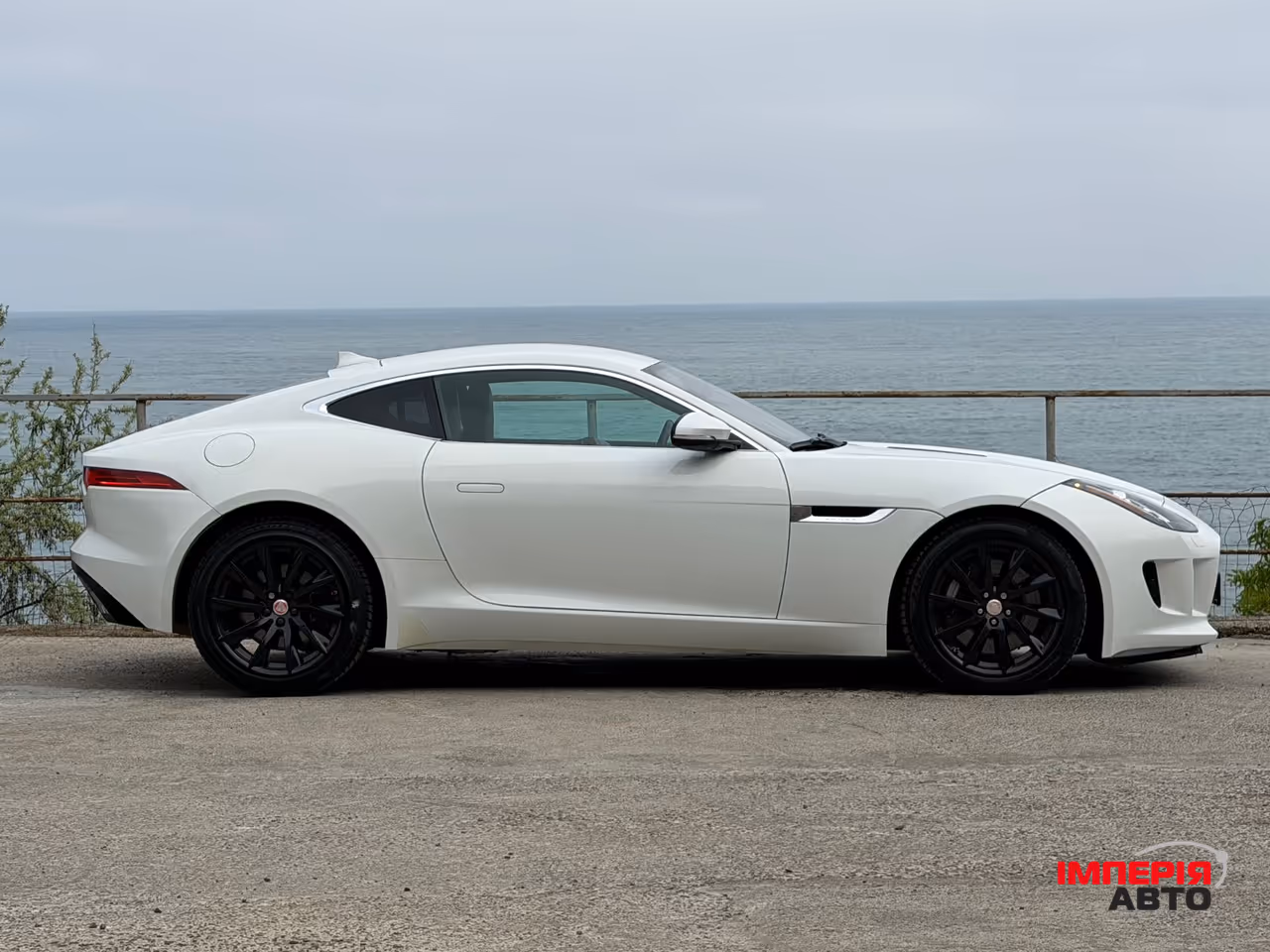 Jaguar F-Type - фото 4