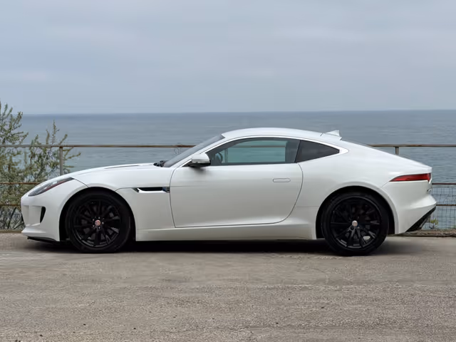 Jaguar F-Type - фото 5