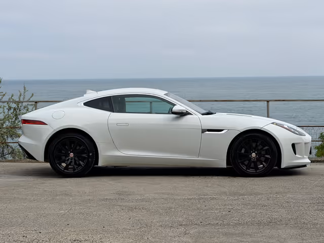 Jaguar F-Type - фото 4