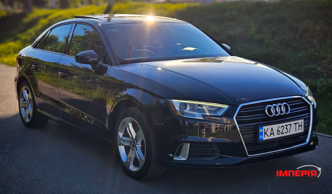 Audi A3 - фото 5