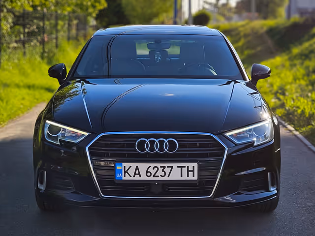 Audi A3 - фото 3