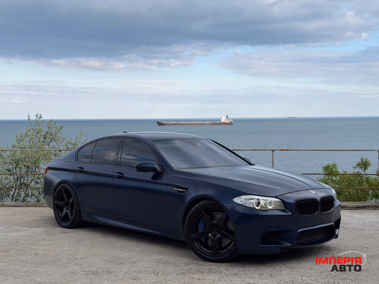 BMW M5 - фото 3