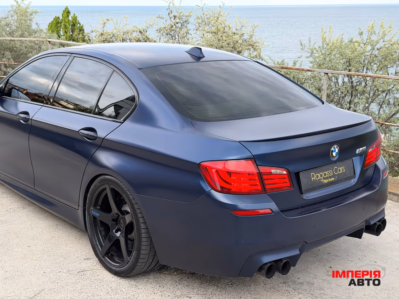 BMW M5 - фото 9
