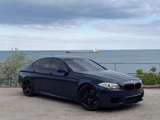 BMW M5 - фото 3
