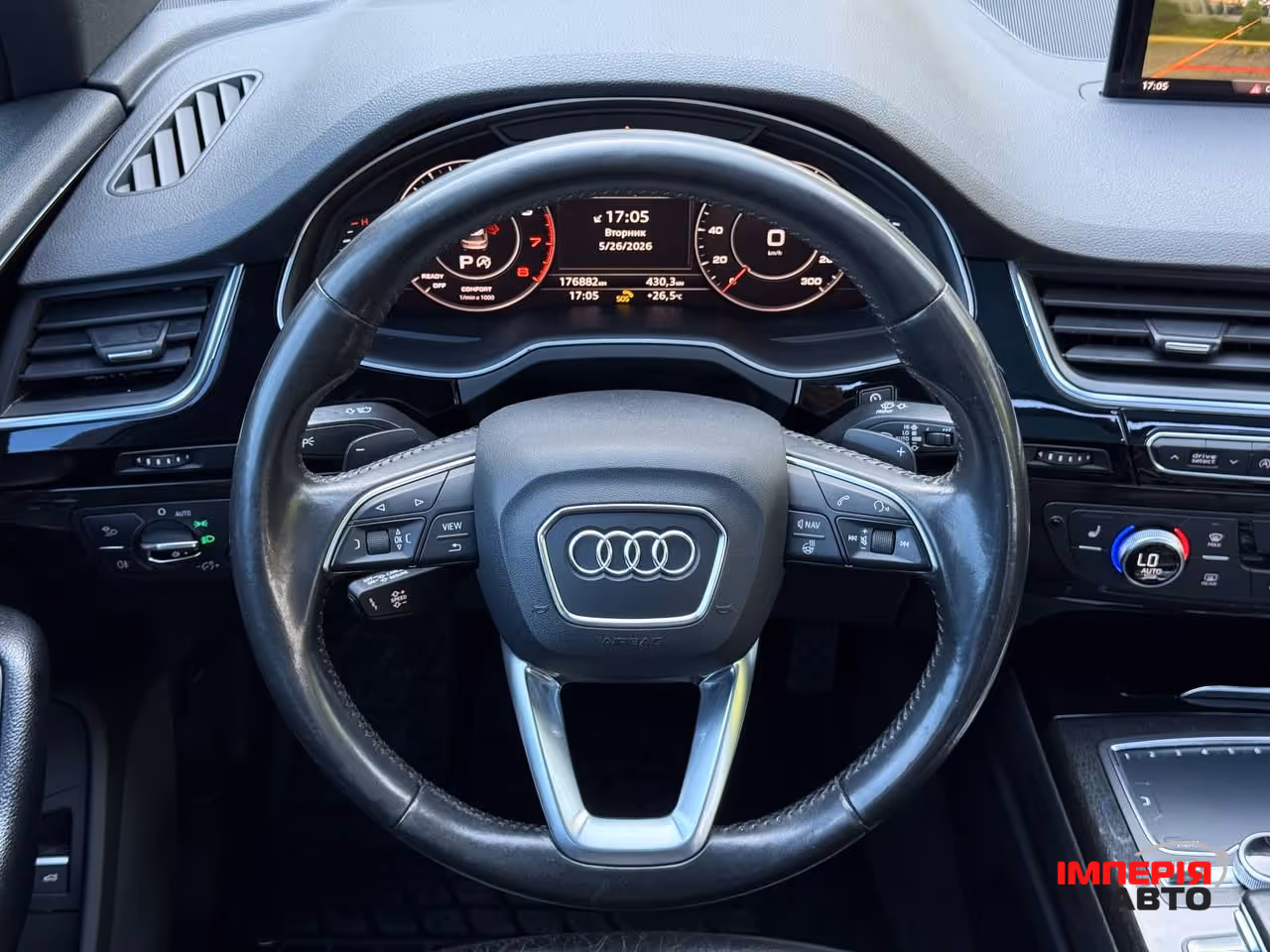 Audi Q7 - фото 7