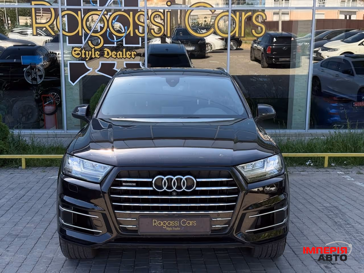 Audi Q7 - фото 4