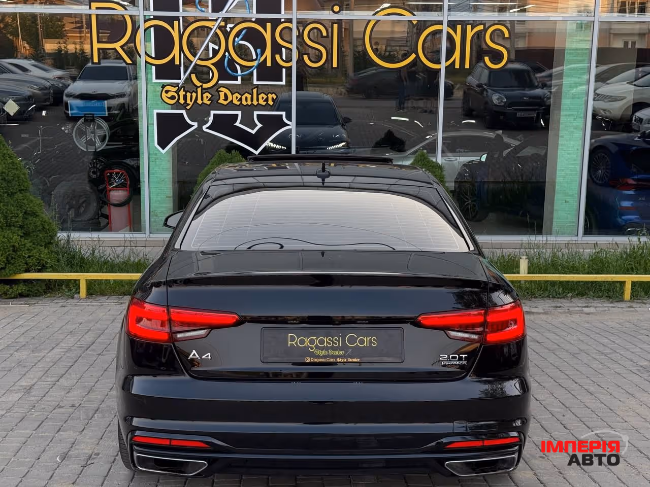 Audi A4 - фото 2