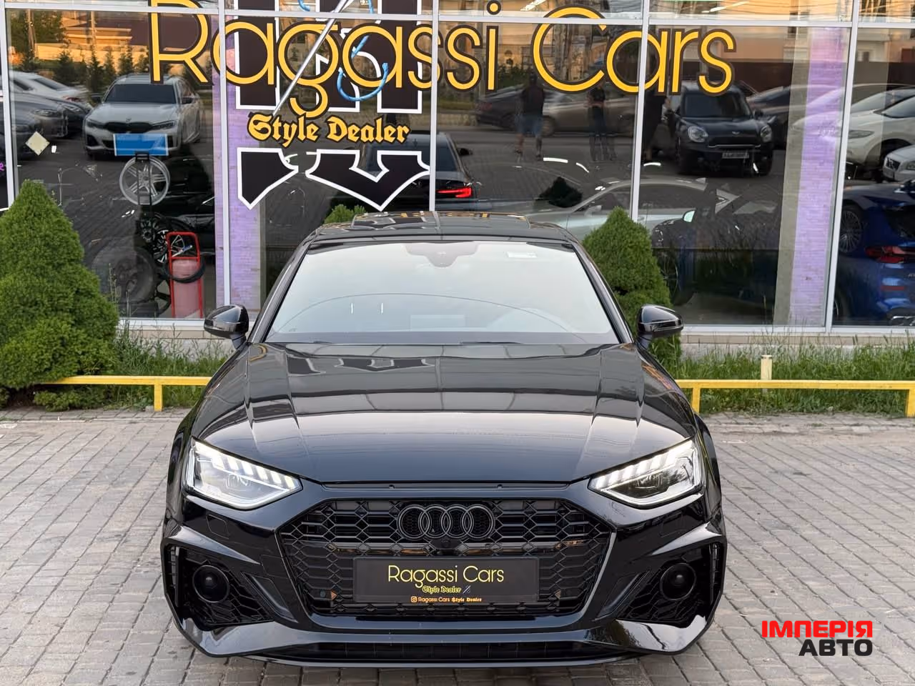 Audi A4 - фото 4