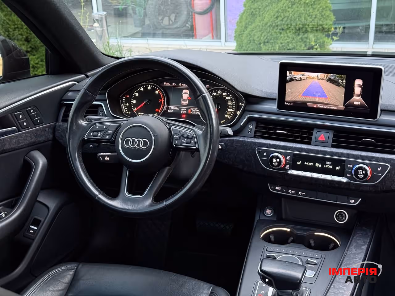Audi A4 - фото 6