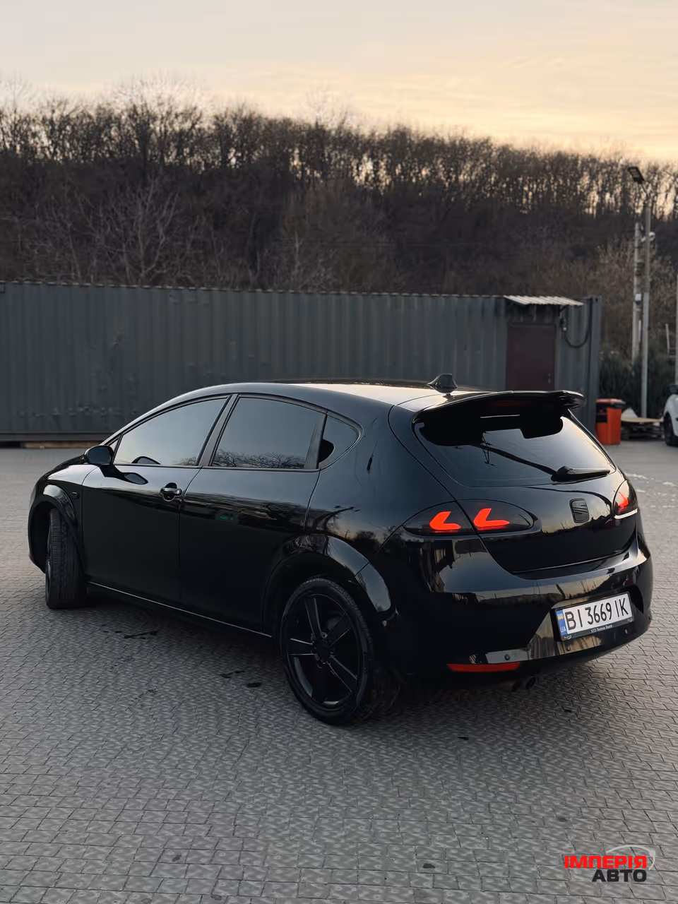SEAT Leon Cupra - фото 3