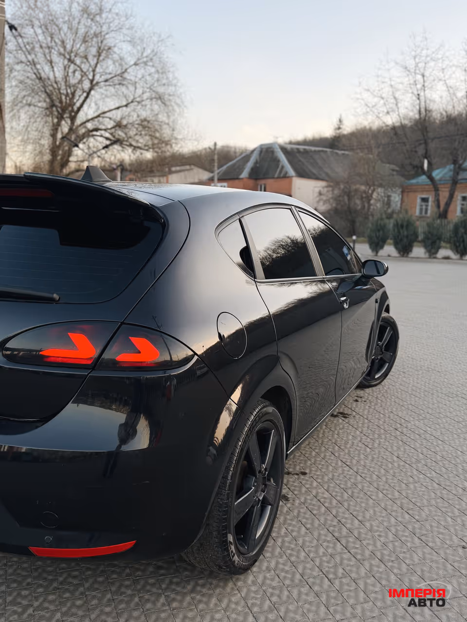 SEAT Leon Cupra - фото 5