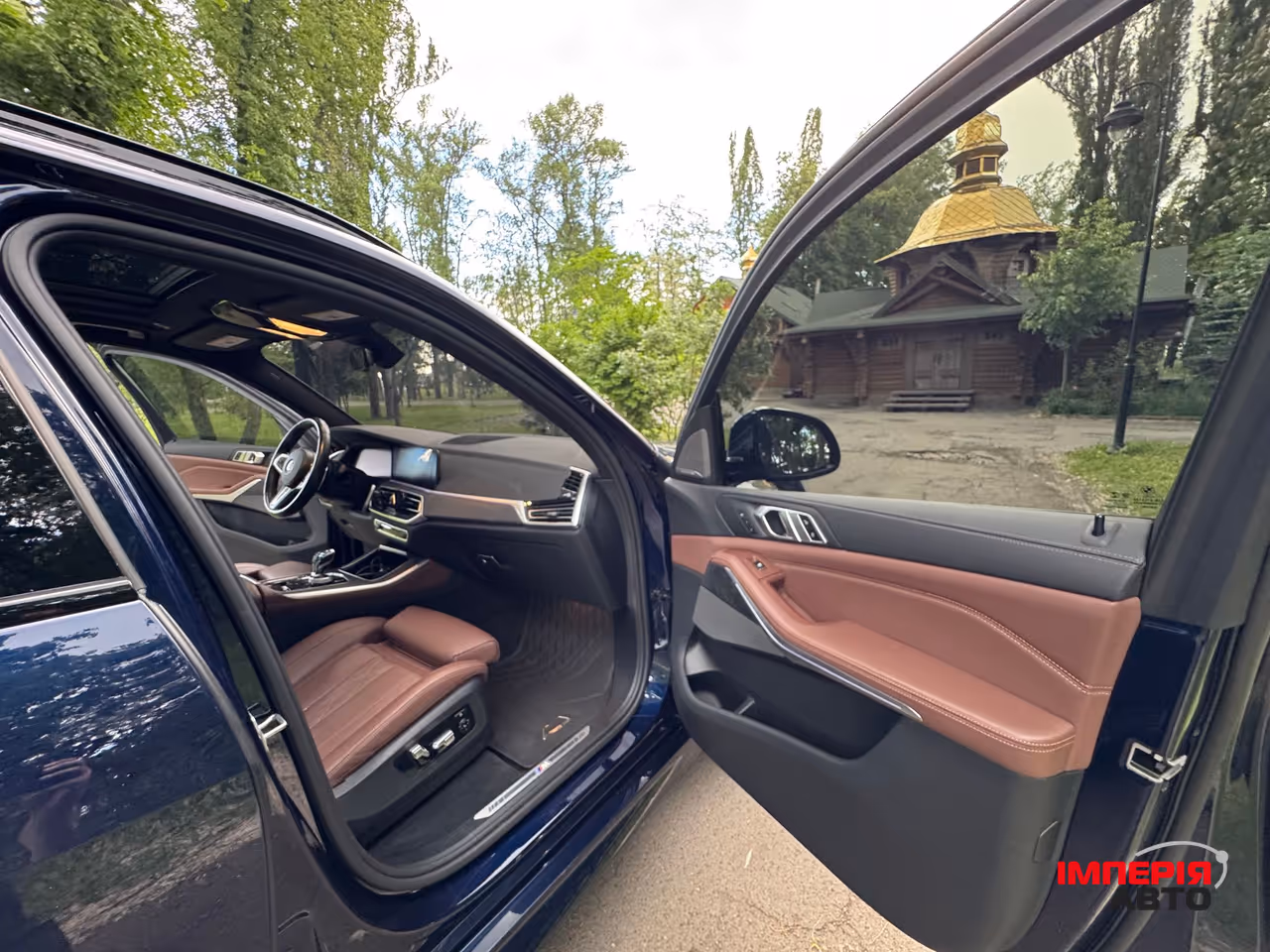 BMW X5 - фото 11