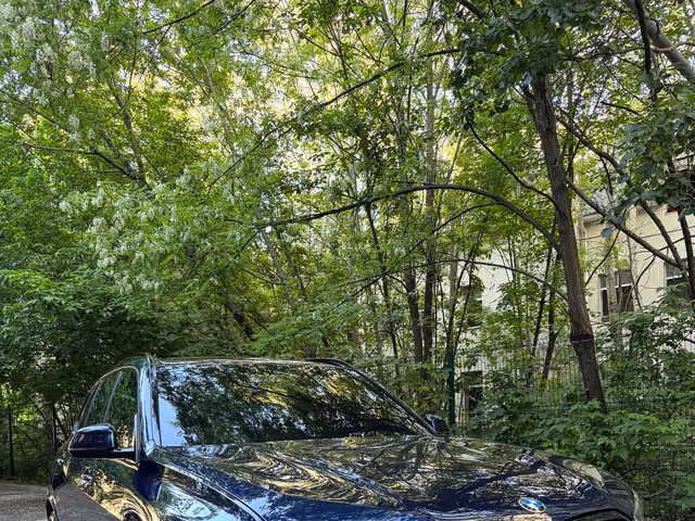 BMW X5 - фото 2