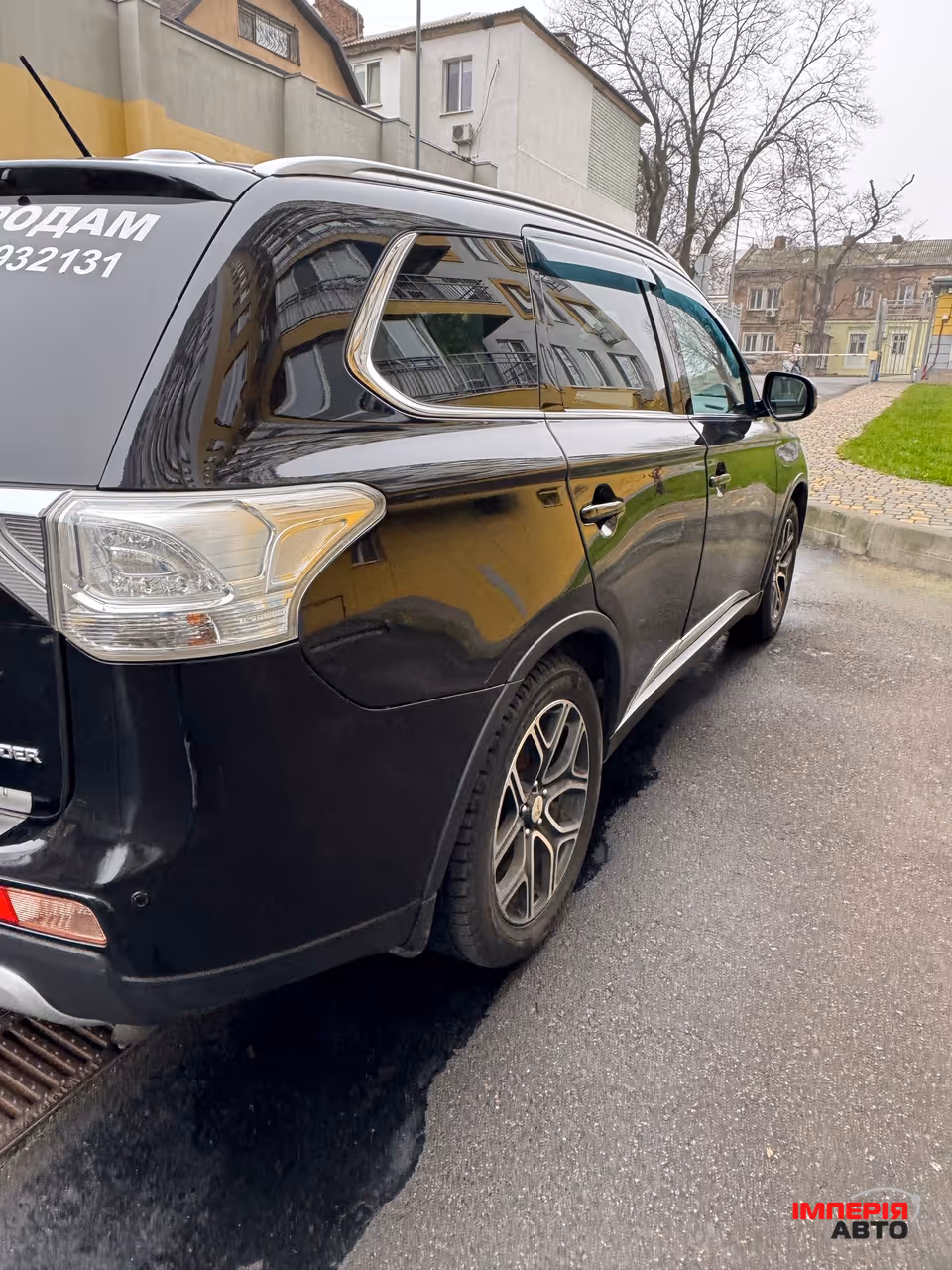 Mitsubishi Outlander - фото 13