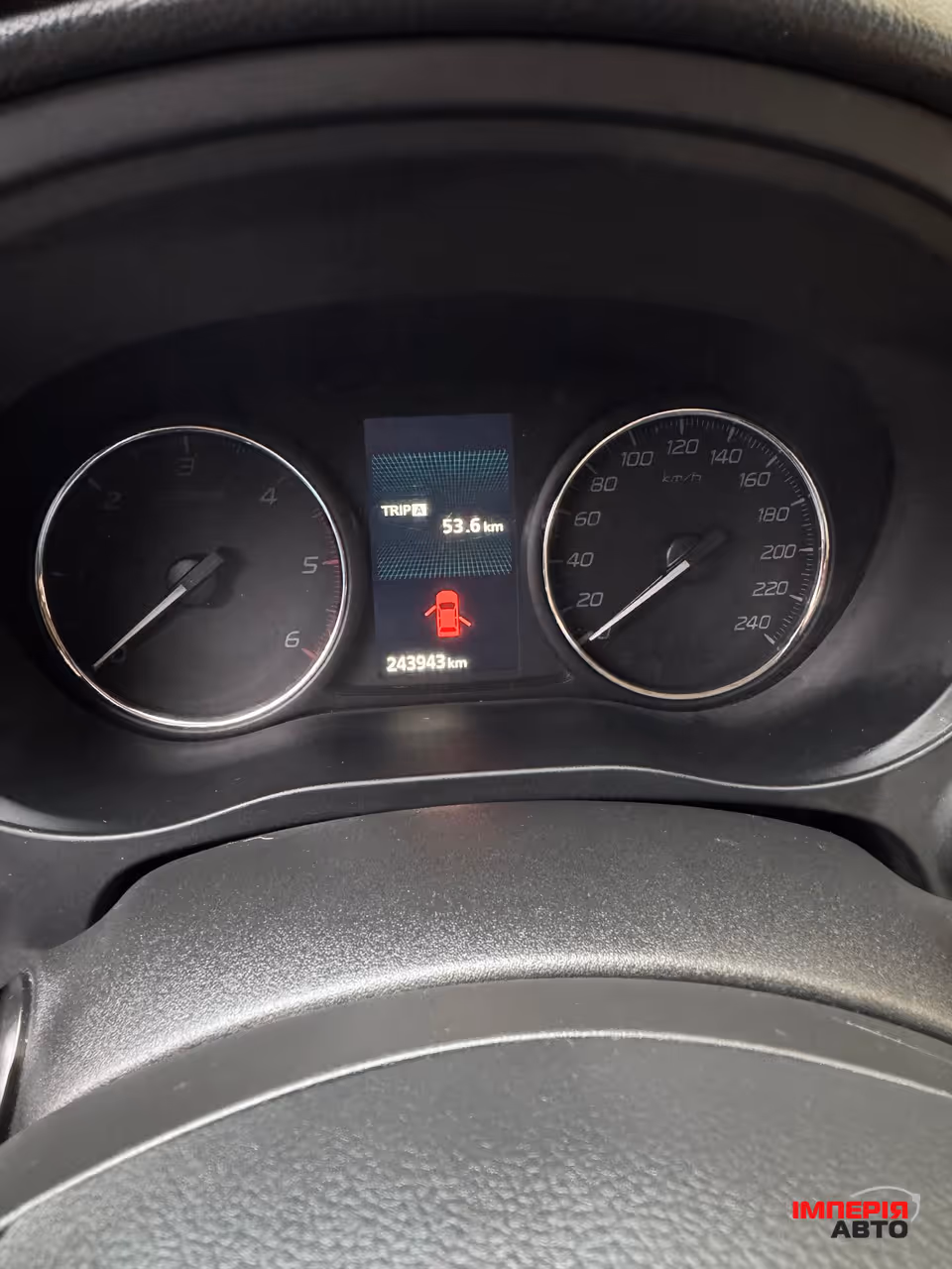 Mitsubishi Outlander - фото 7