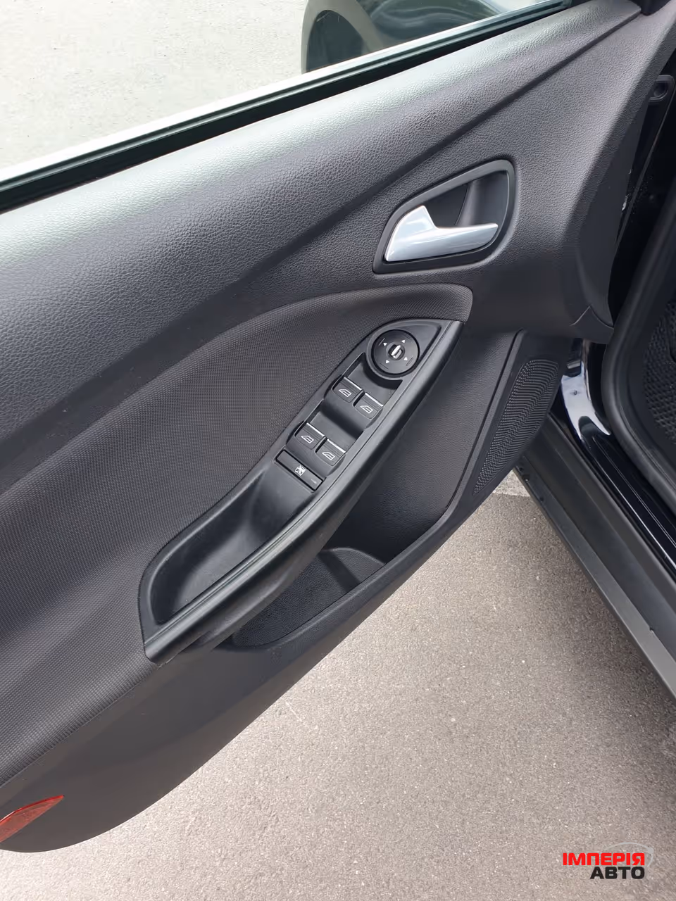 Ford Focus - фото 6