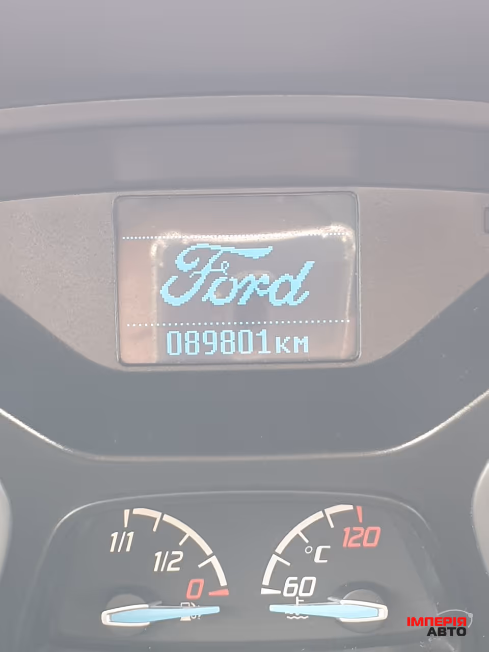 Ford Focus - фото 12