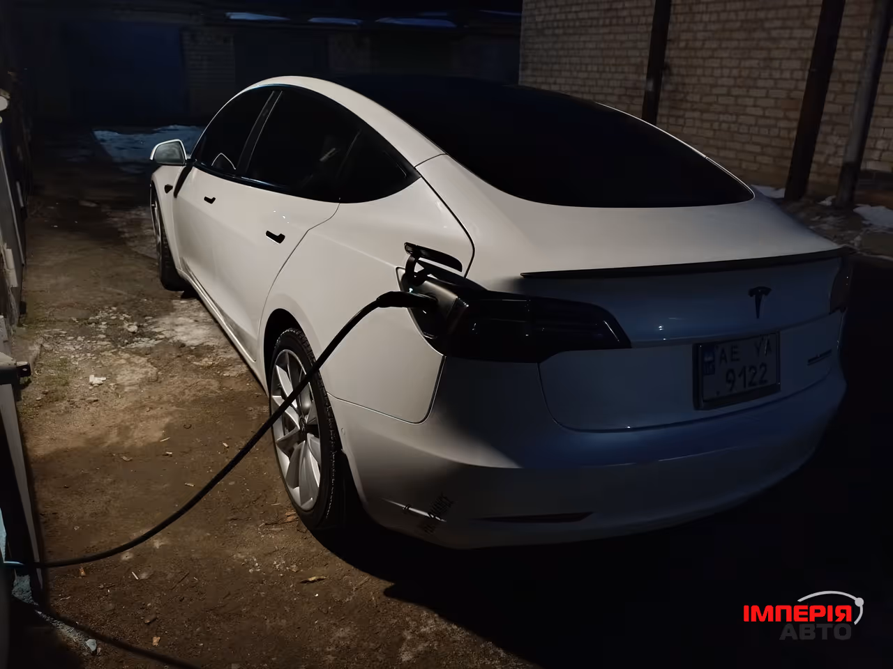 Tesla Model 3 - фото 37
