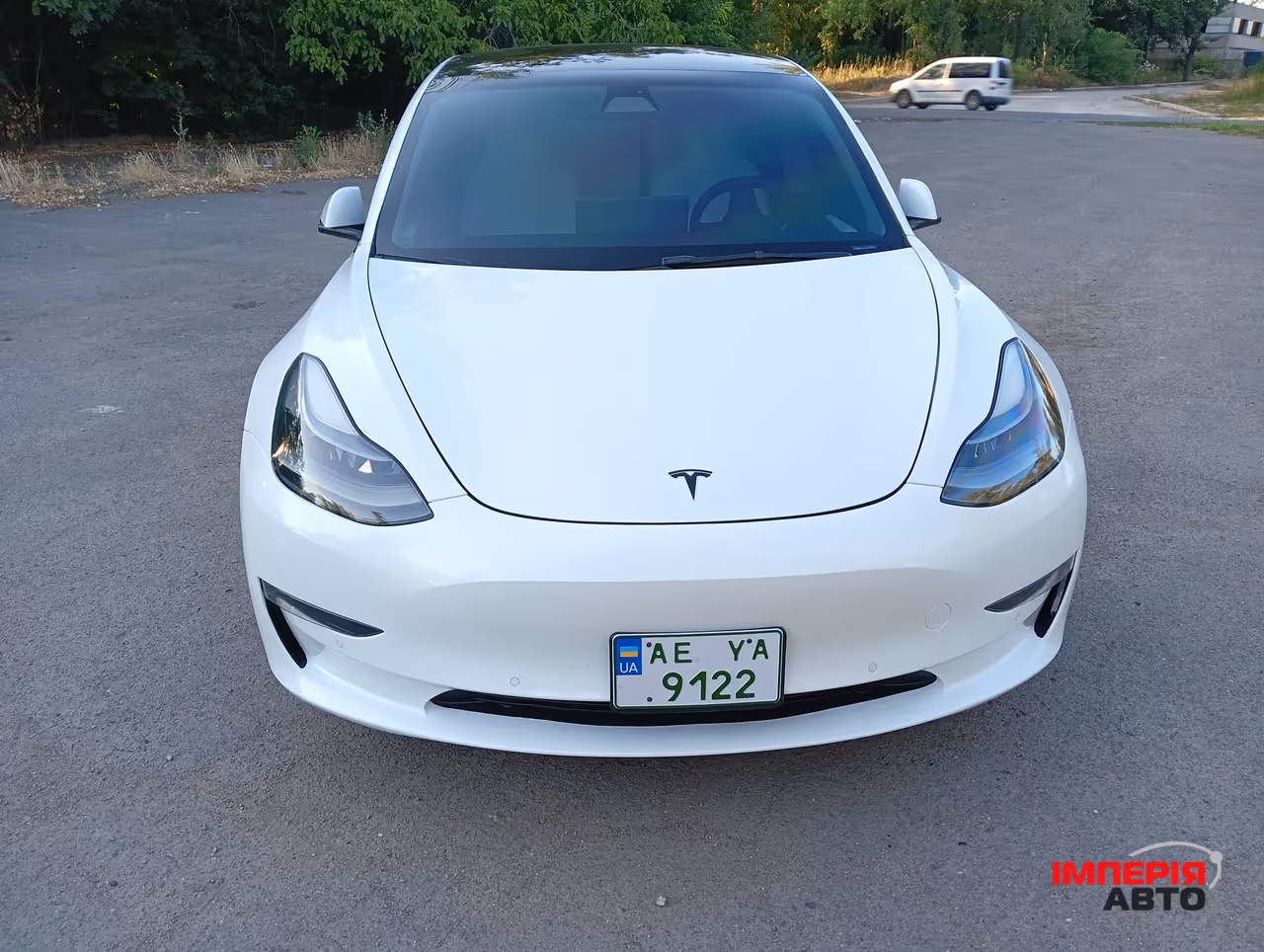 Tesla Model 3 - фото 31