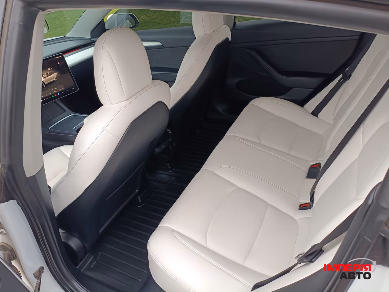Tesla Model 3 - фото 13
