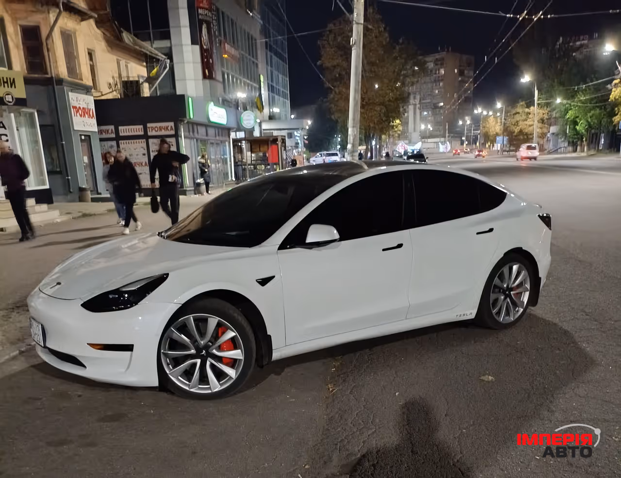 Tesla Model 3 - фото 20