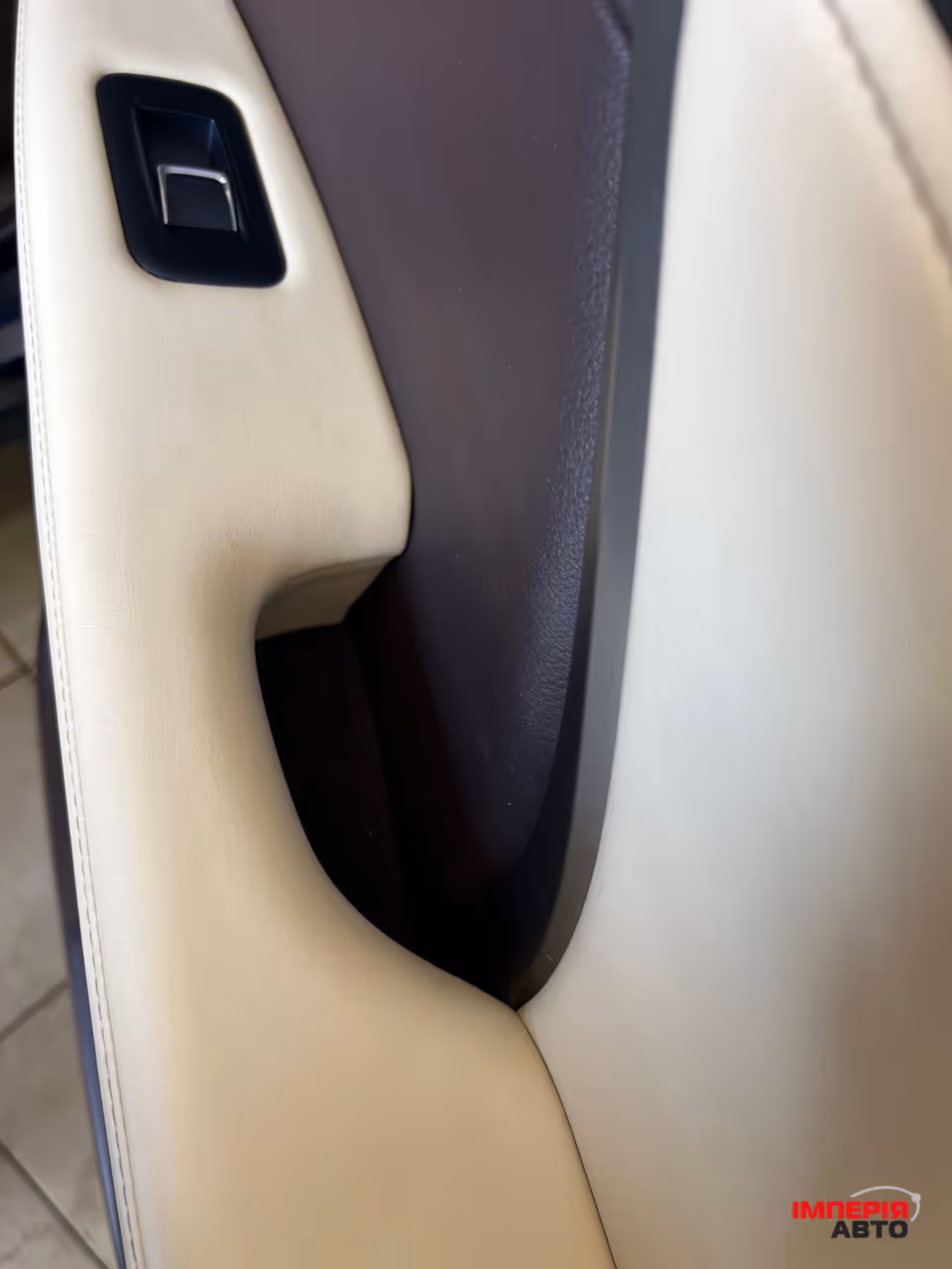 Lexus RX - фото 10